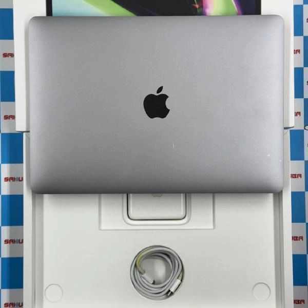 MacBook Pro 13インチ M1 2020 256GB MYD82J/A A2338 スターライト