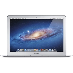 MacBook Air 2015年 11インチ/SSD 256GB/メモリ 4GB/1.6GHz Core i5/MJVP2J/A